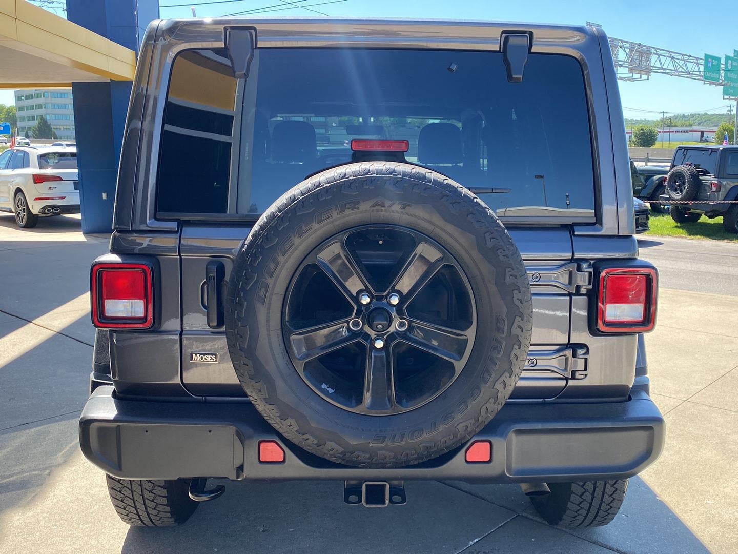2022 Jeep Wrangler Unlimited Sahara Altitude