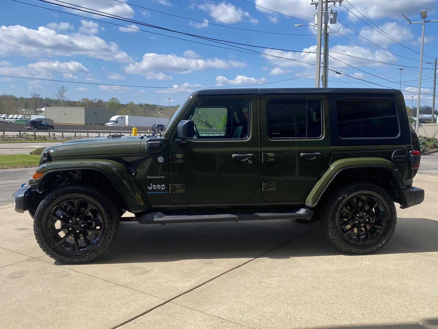 2023 Jeep Wrangler 4xe Sahara