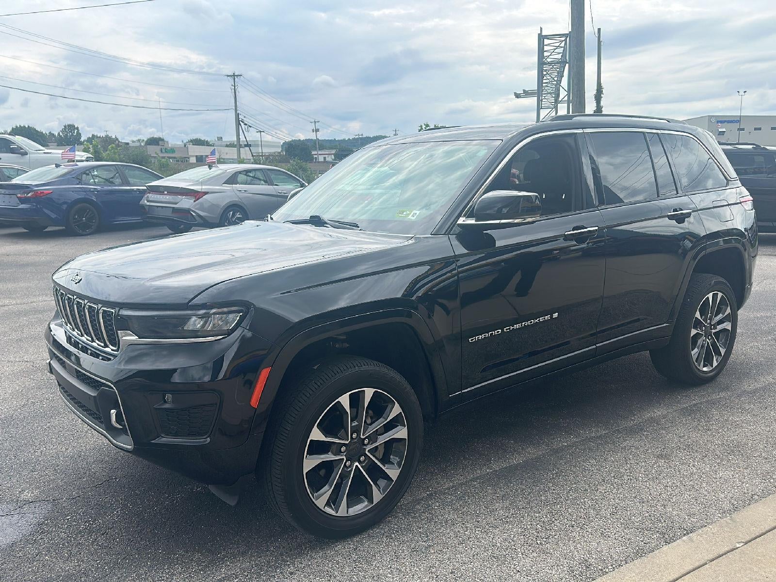 2023 Jeep Grand Cherokee Overland