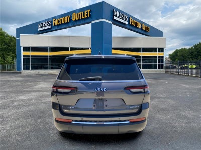 2022 Jeep Grand Cherokee L Laredo