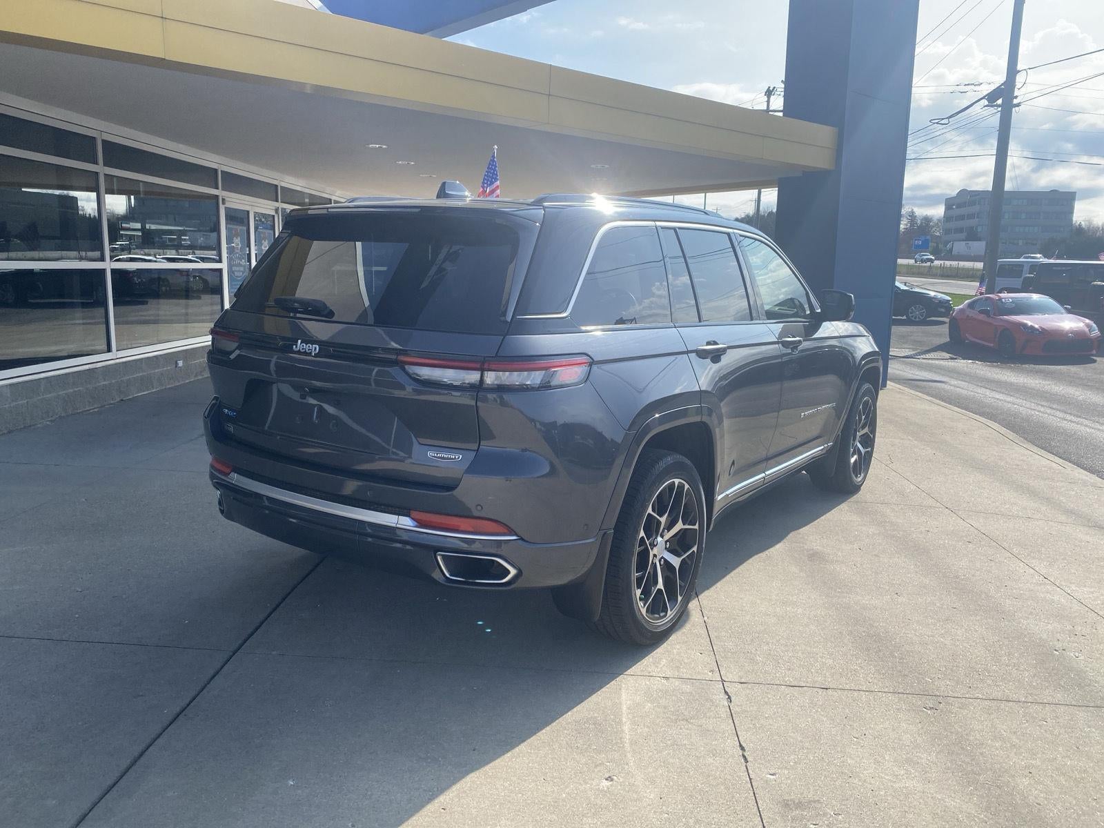2024 Jeep Grand Cherokee 4xe Summit Reserve