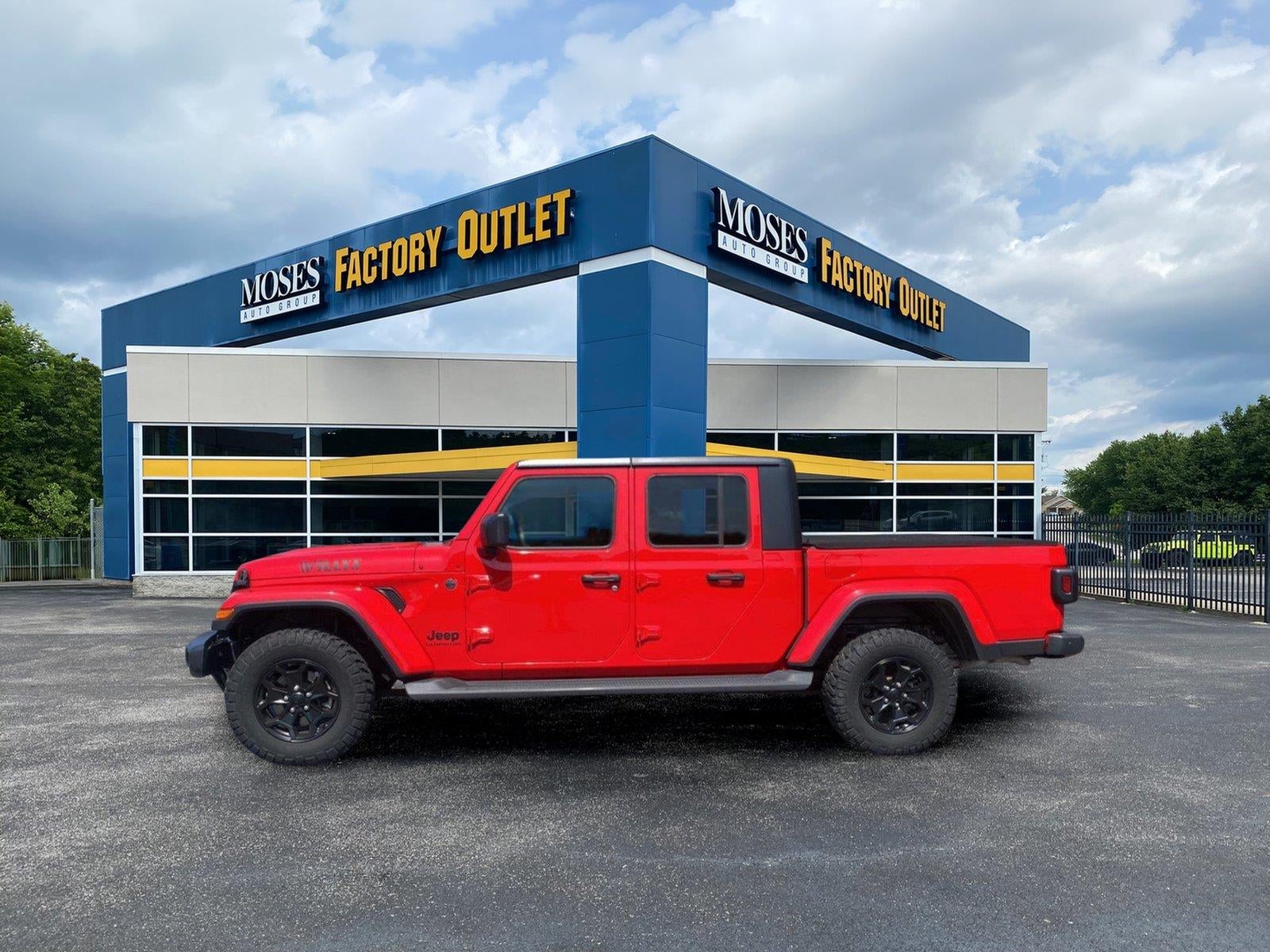 2022 Jeep Gladiator Willys
