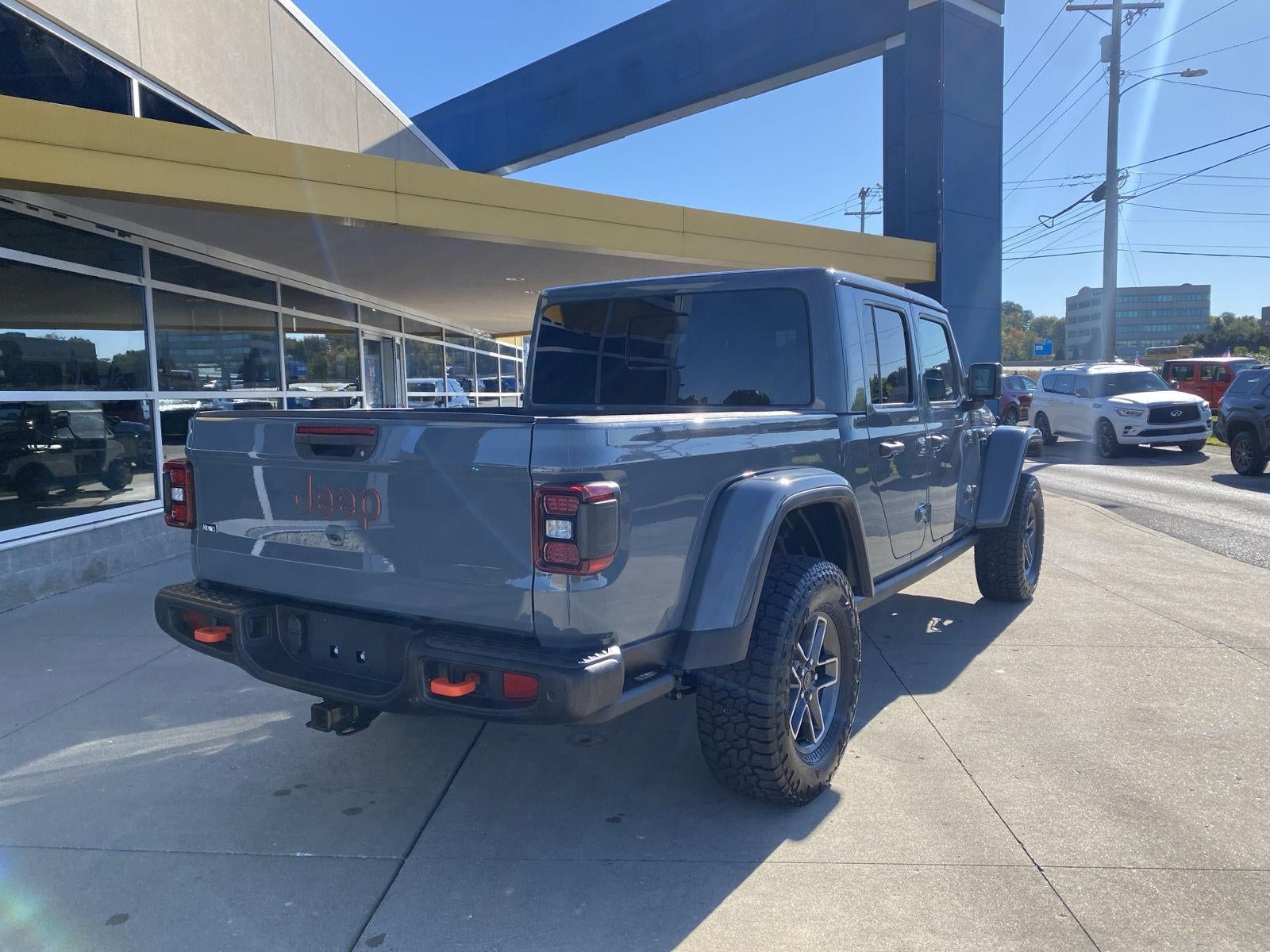 2025 Jeep Gladiator Mojave X