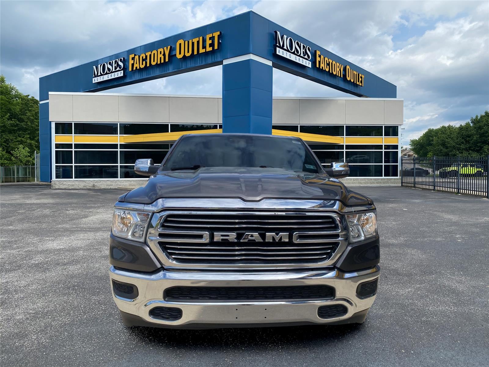 2024 RAM 1500 Laramie