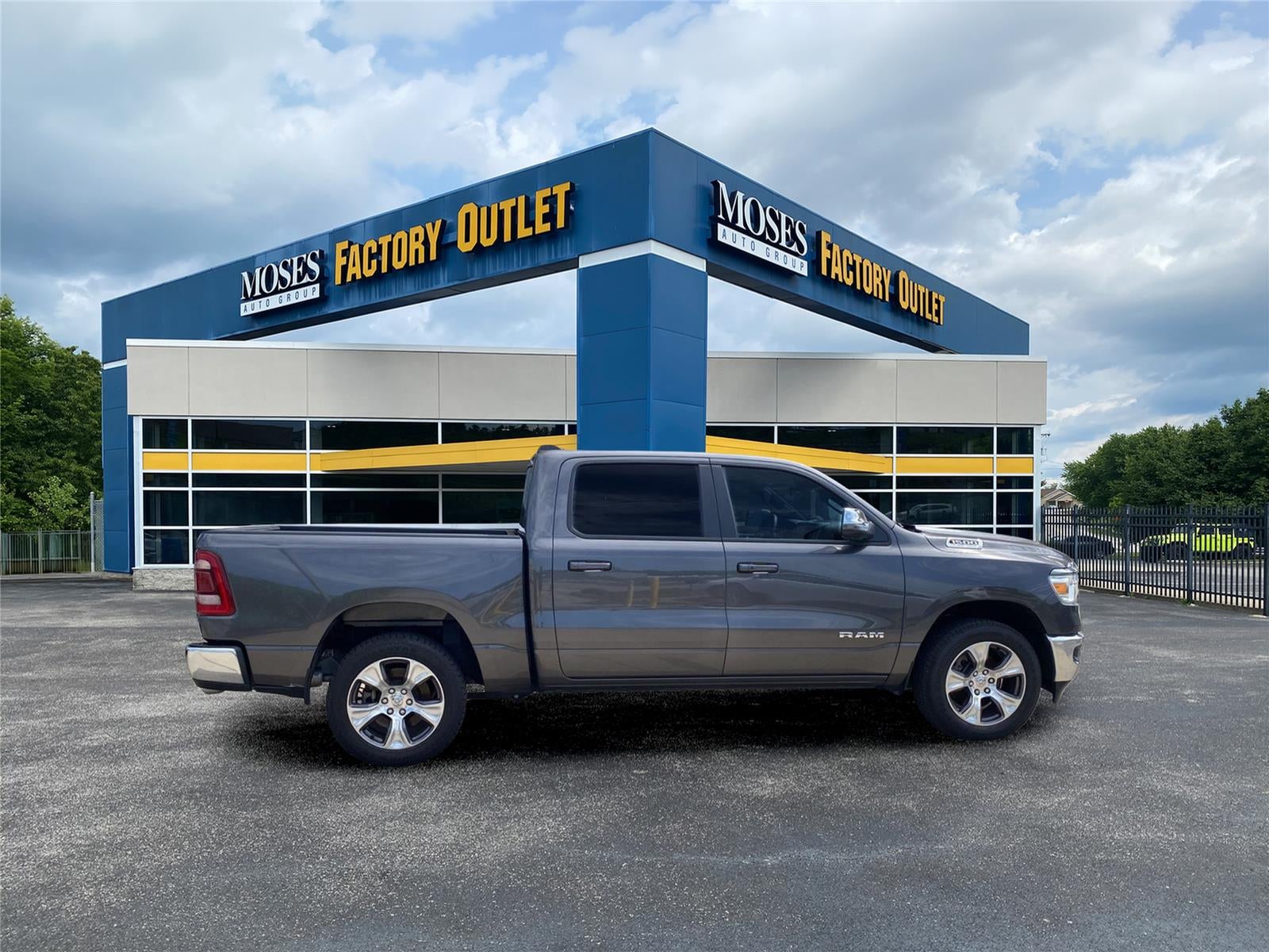 2024 RAM 1500 Laramie