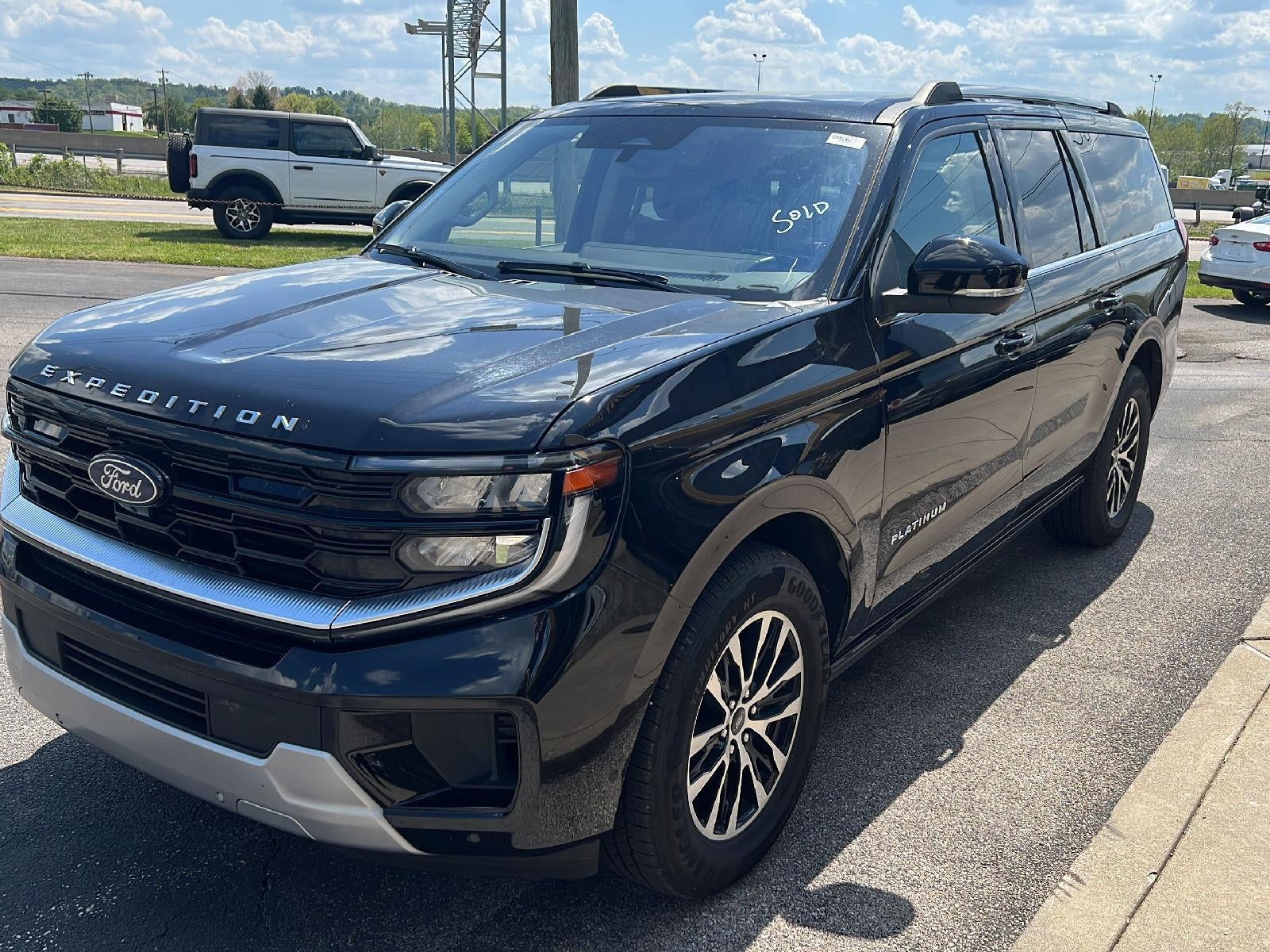 2025 Ford Expedition Max Platinum