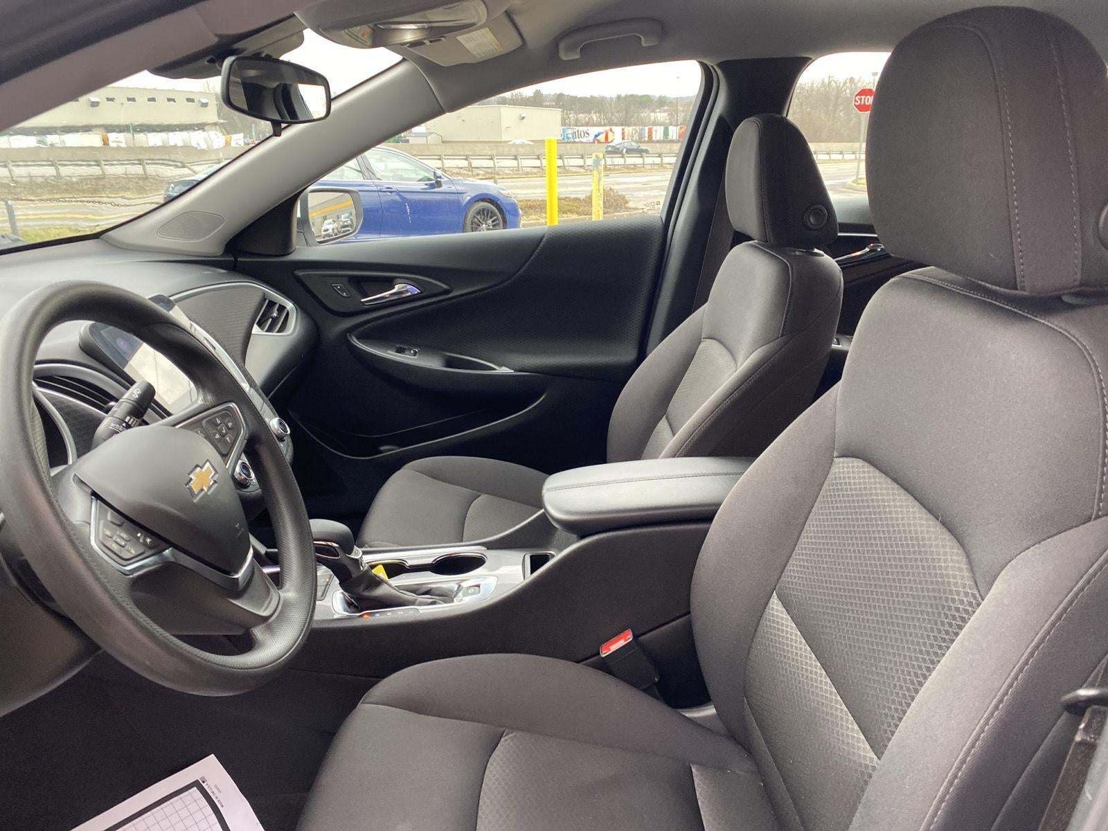 2025 Chevrolet Malibu LT