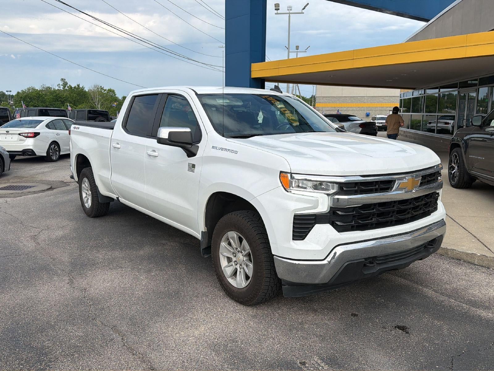 2023 Chevrolet Silverado 1500 LT