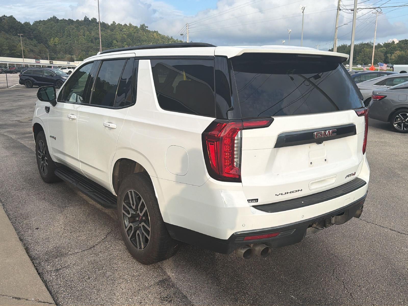 2022 GMC Yukon AT4