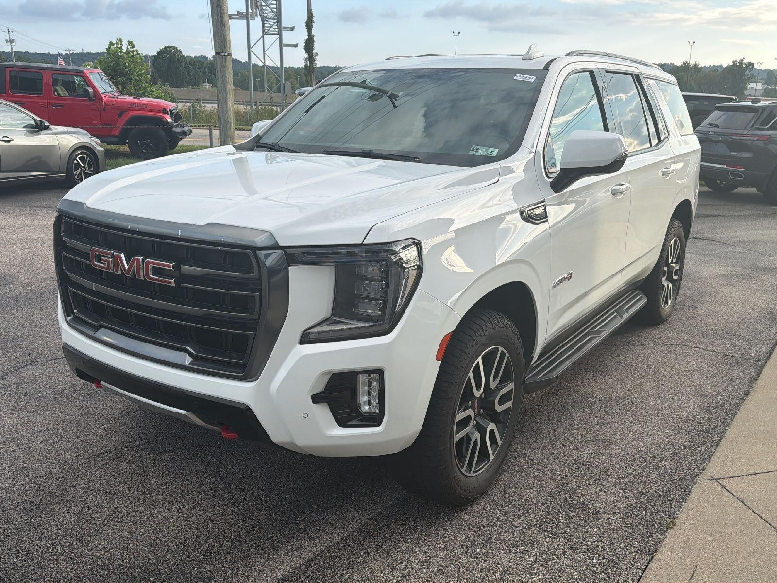 2022 GMC Yukon AT4