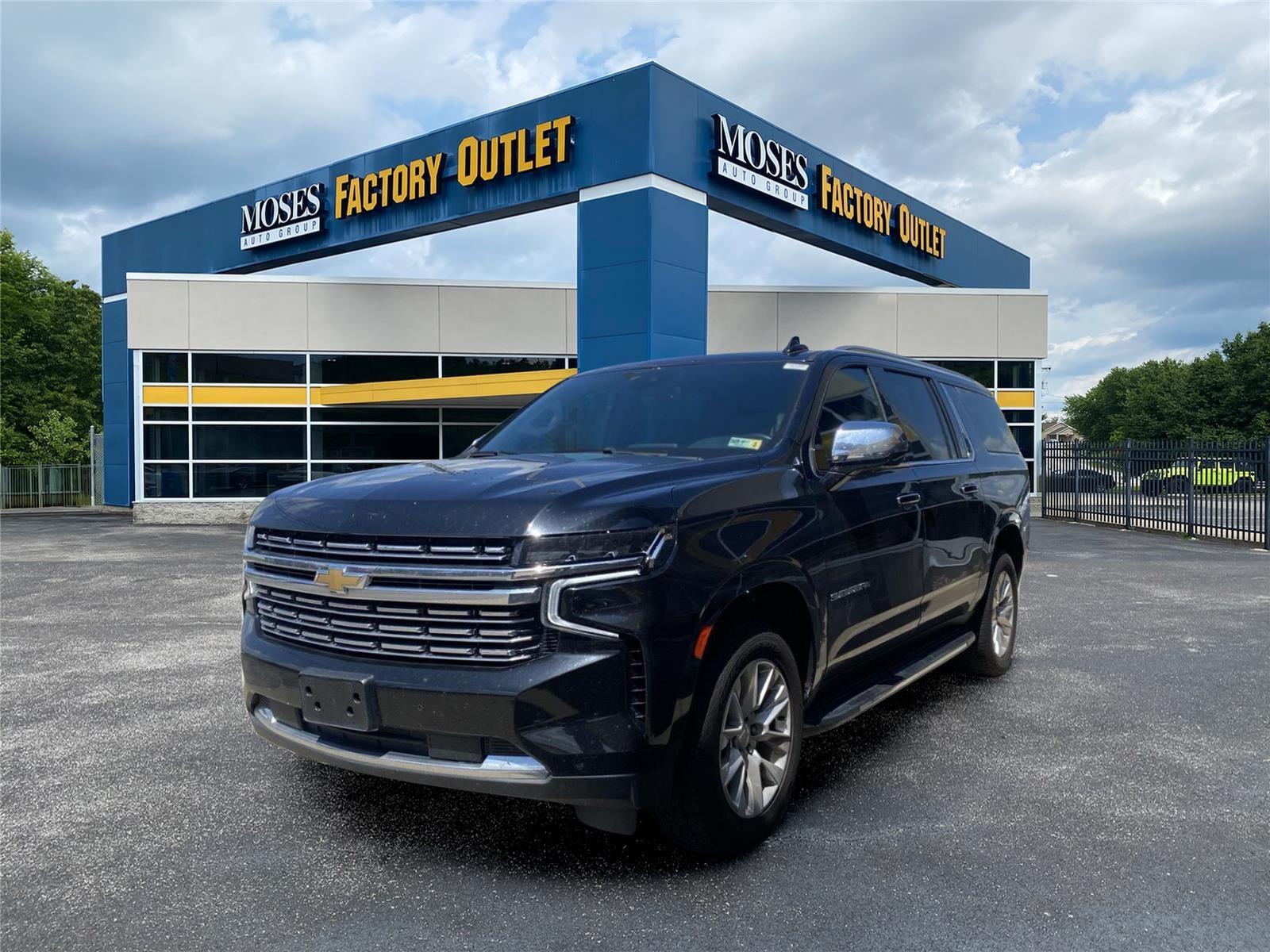 2024 Chevrolet Suburban Premier
