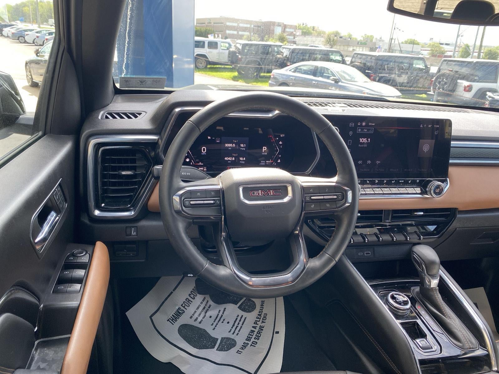 2024 GMC Canyon 4WD AT4