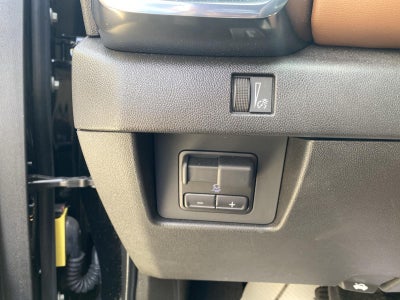 2024 GMC Canyon 4WD AT4