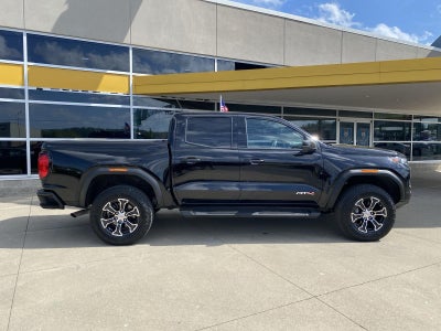 2024 GMC Canyon 4WD AT4