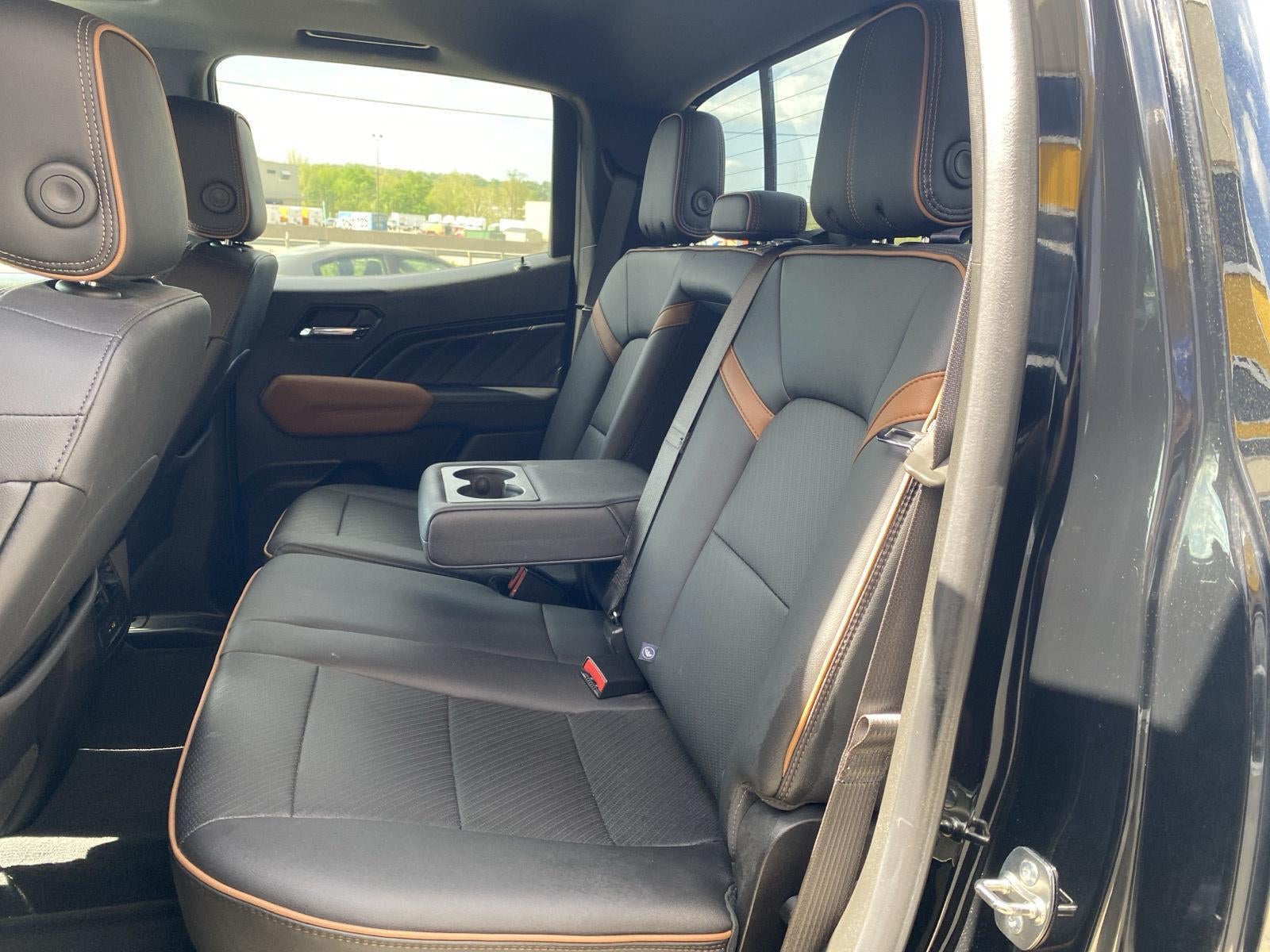 2024 GMC Canyon 4WD AT4