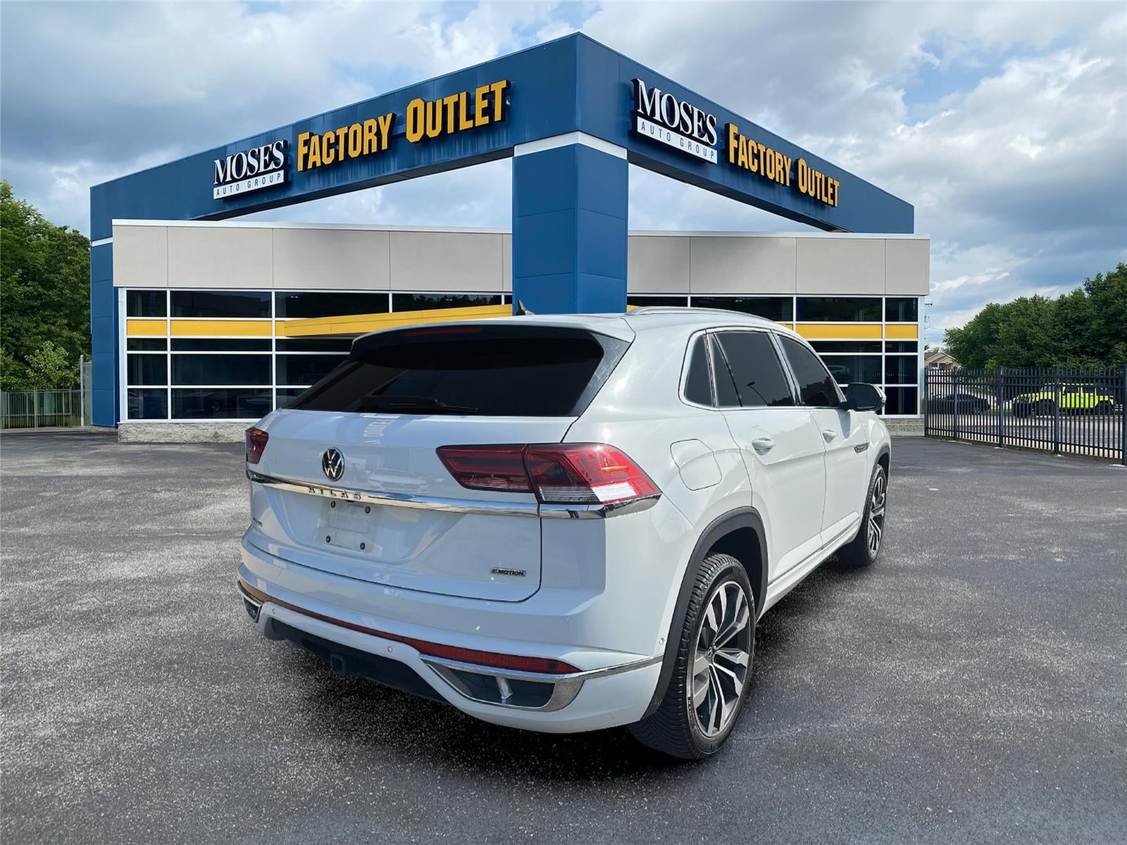 2021 Volkswagen Atlas Cross Sport 3.6L V6 SEL Premium R-Line