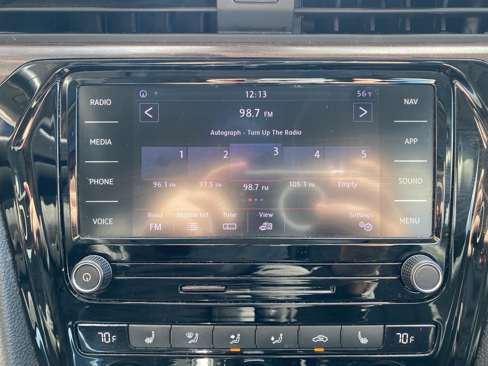 2022 Volkswagen Passat 2.0T Limited Edition