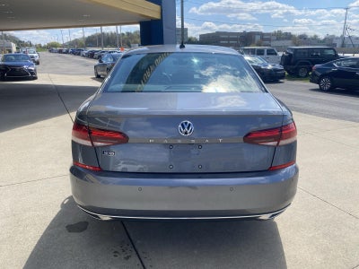 2022 Volkswagen Passat 2.0T Limited Edition