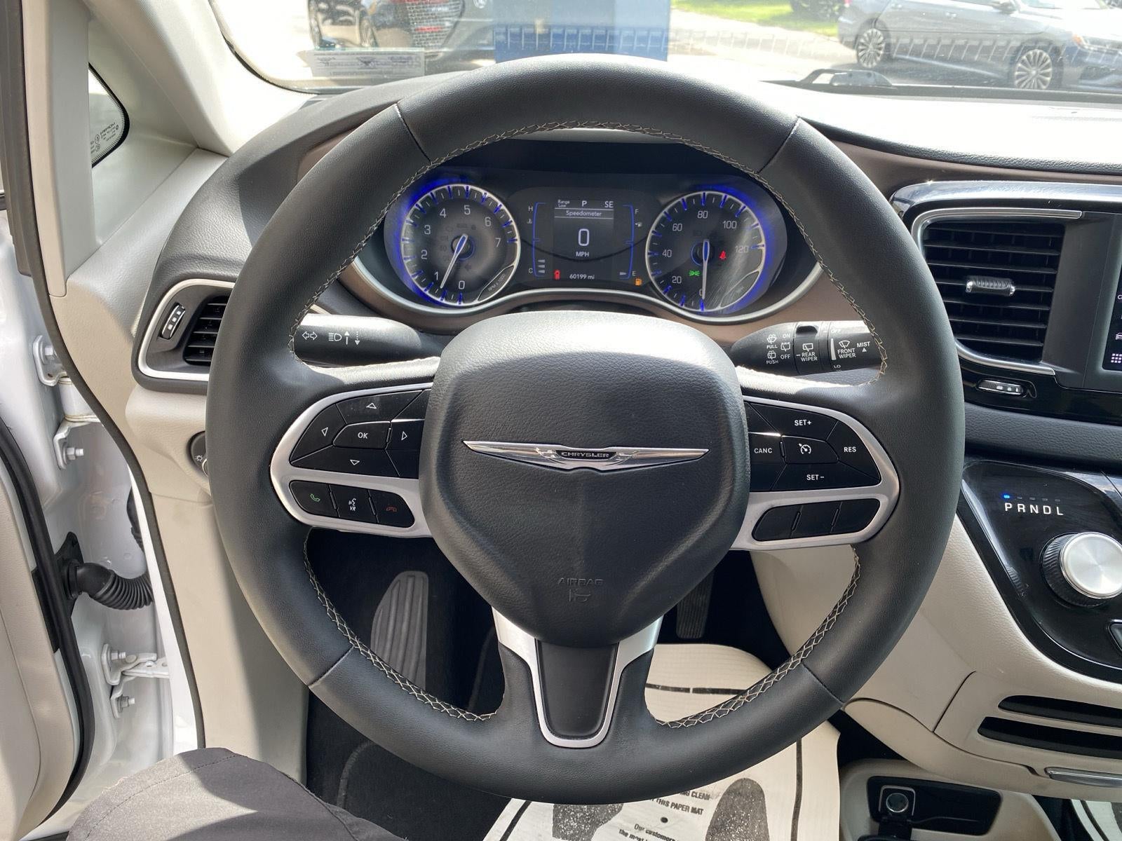 2024 Chrysler Voyager LX