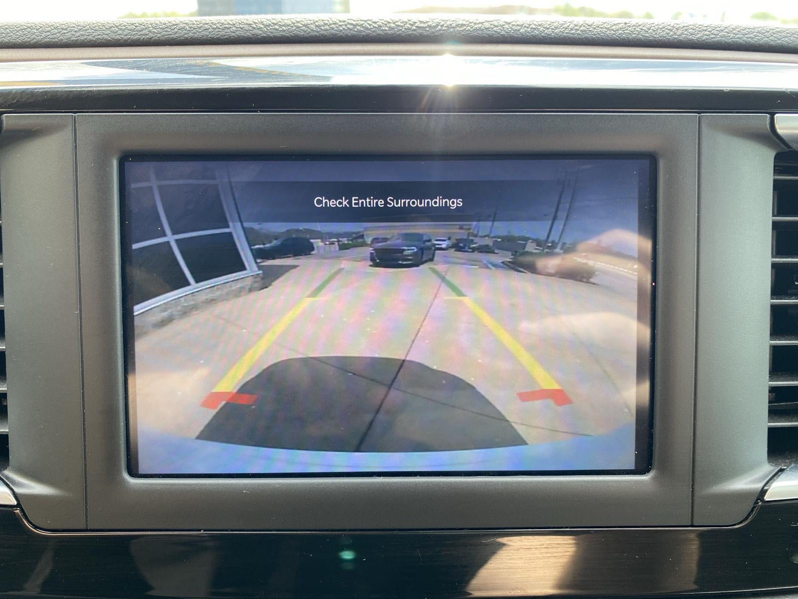 2024 Chrysler Voyager LX