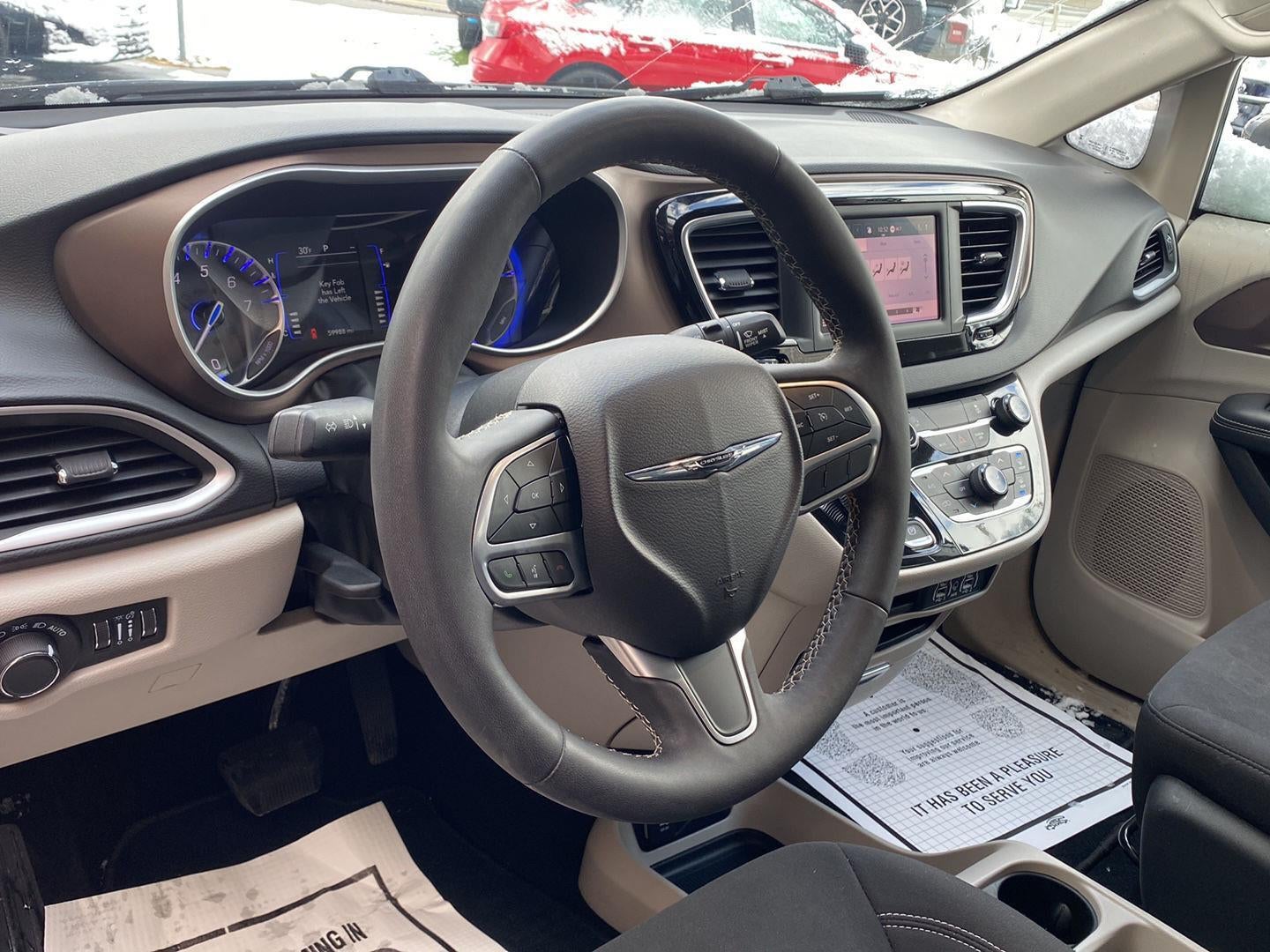 2024 Chrysler Voyager LX