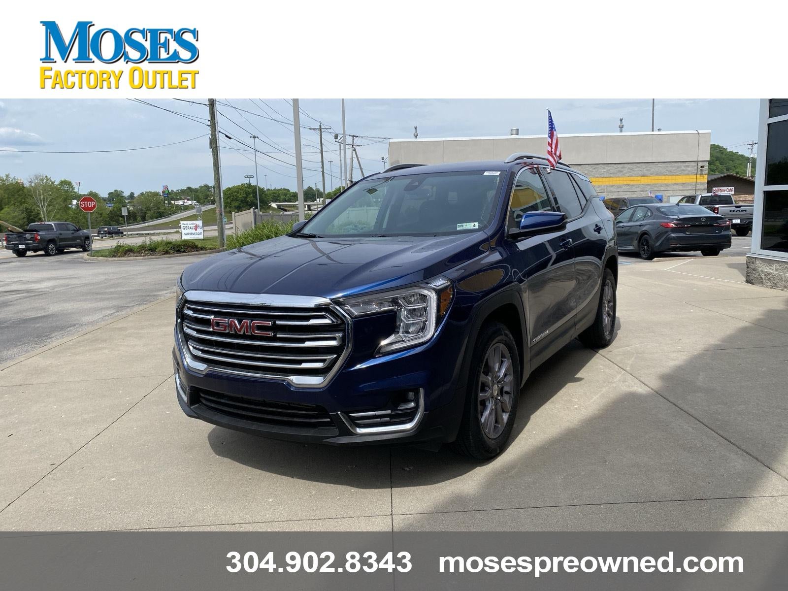2023 GMC Terrain SLT