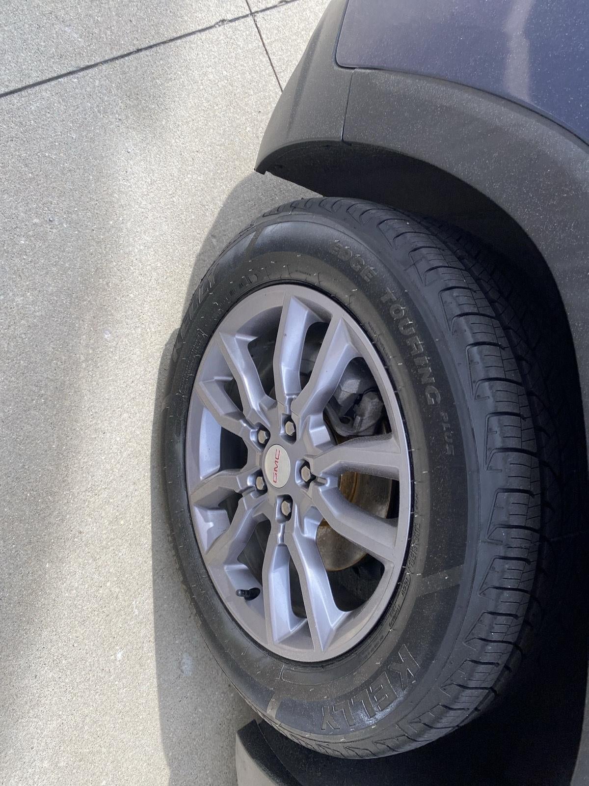 2023 GMC Terrain SLT