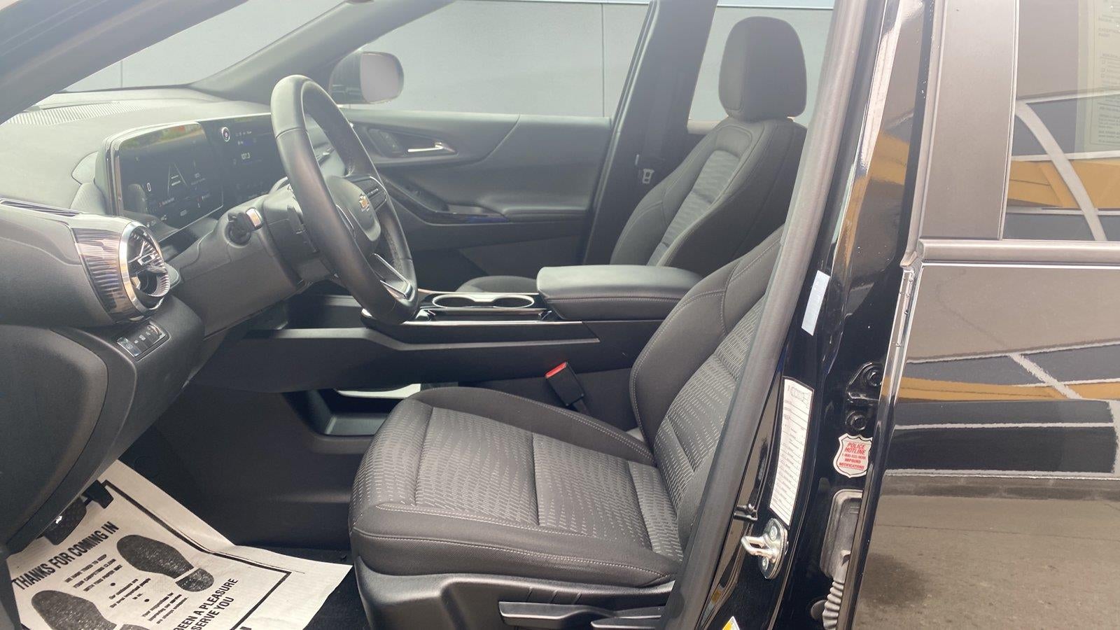 2025 Chevrolet Equinox AWD LT