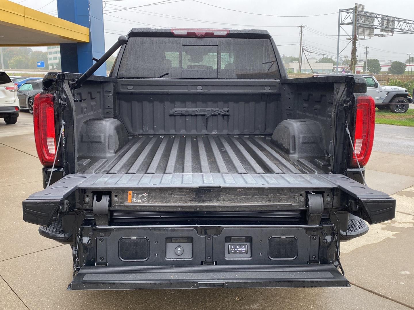 2024 GMC Sierra 1500 AT4X
