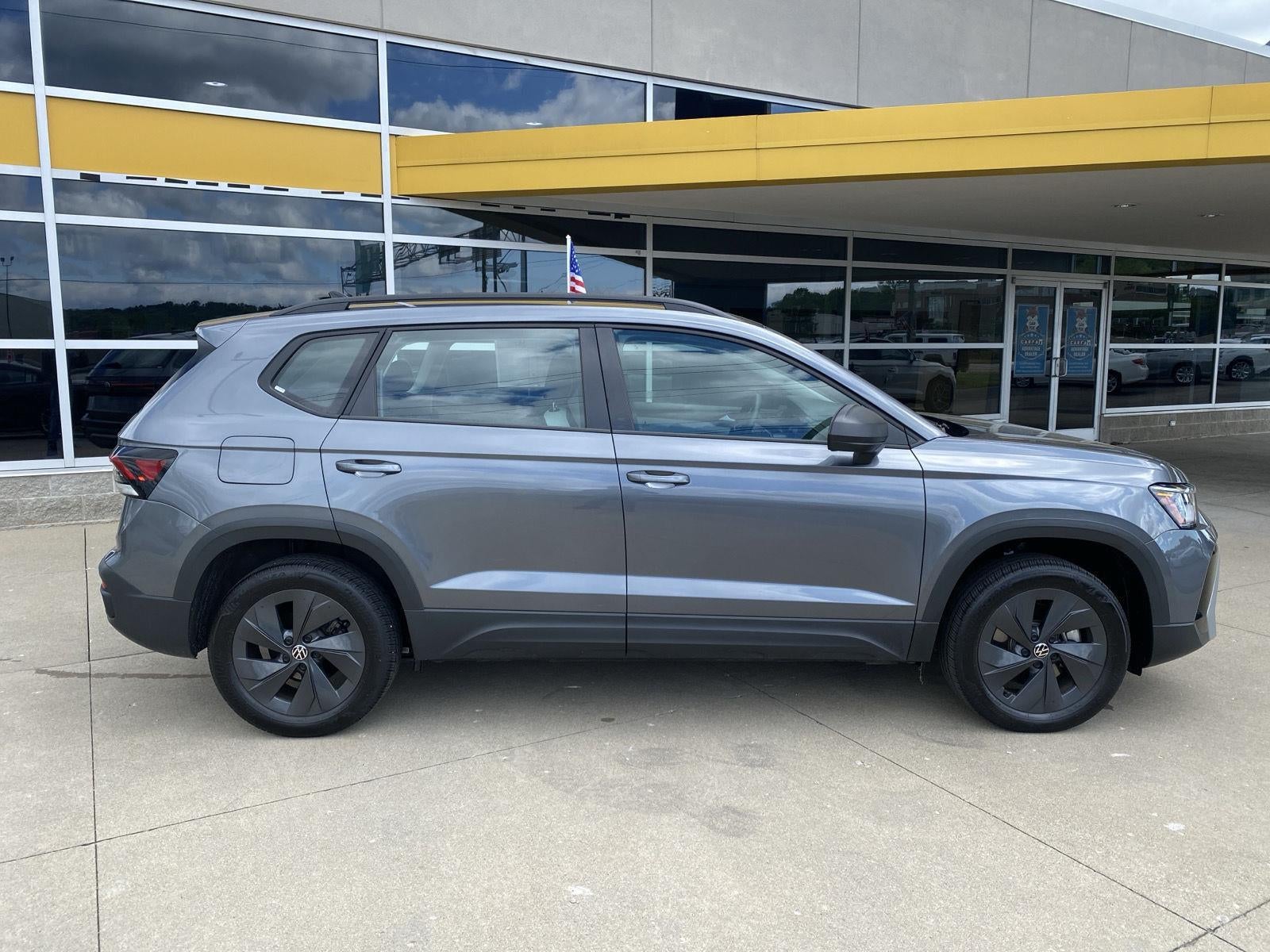 2025 Volkswagen Taos S