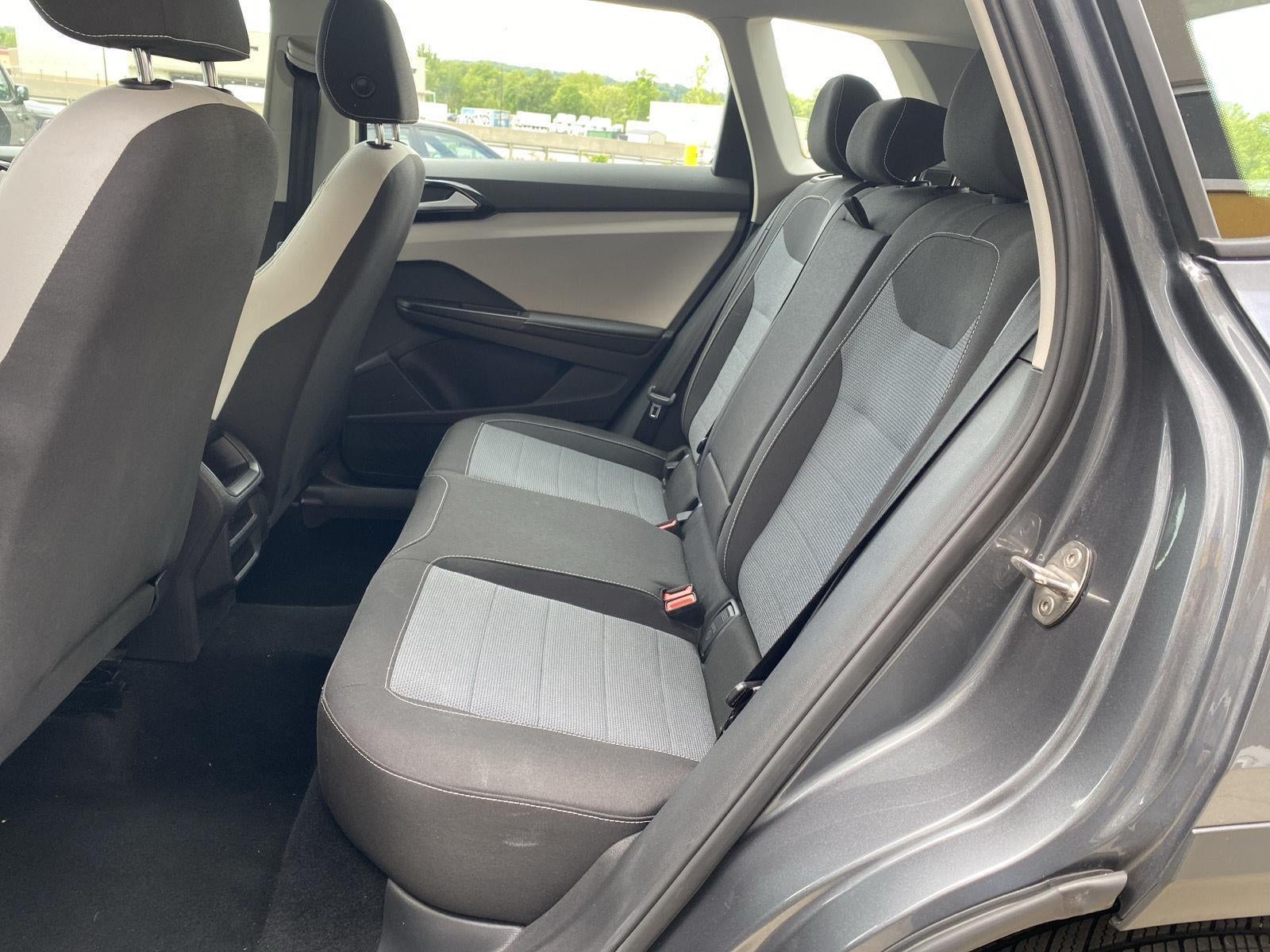 2025 Volkswagen Taos S