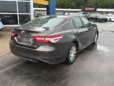 2019 Toyota Camry Hybrid LE