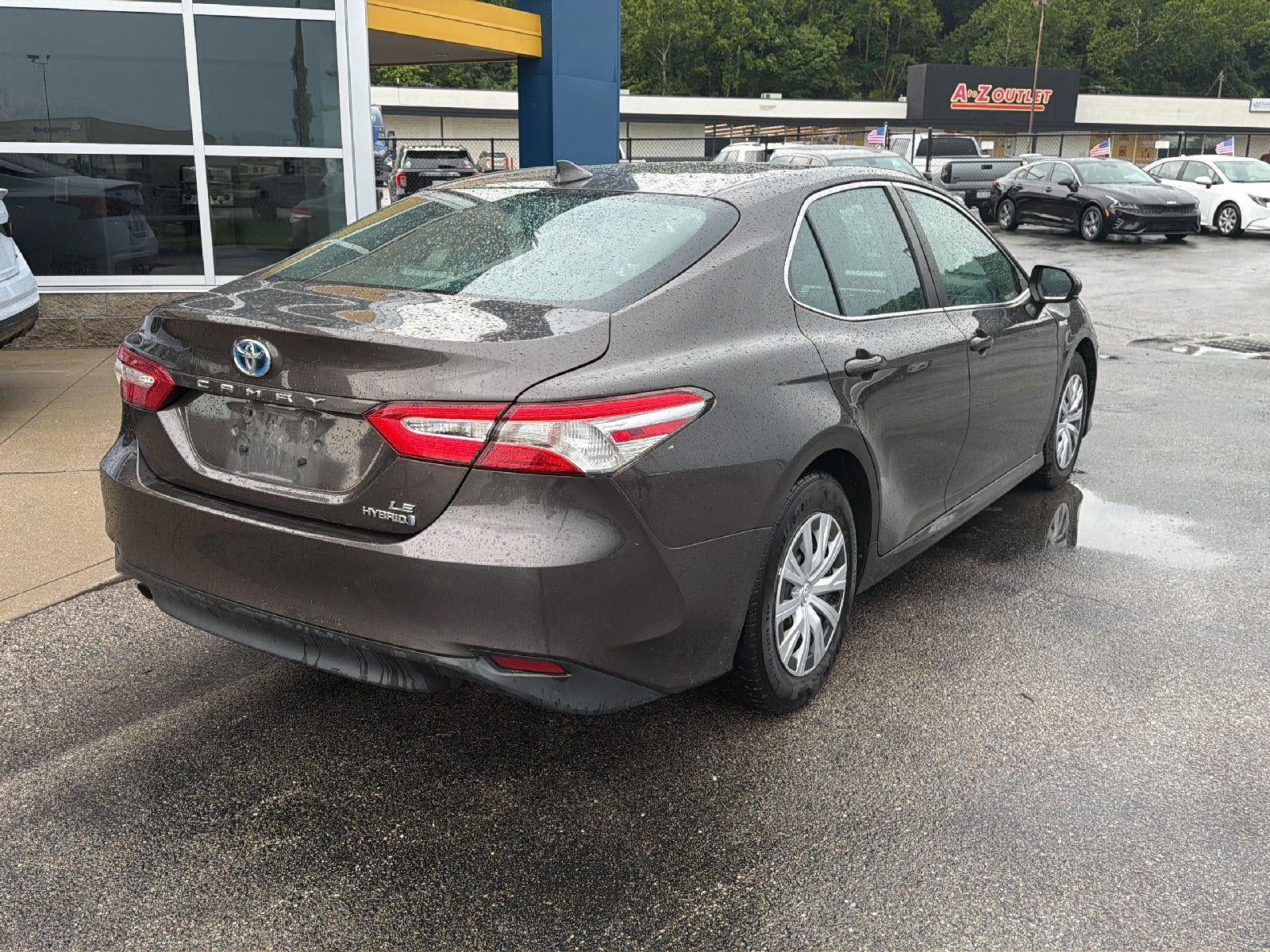 2019 Toyota Camry Hybrid LE