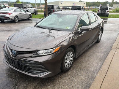 2019 Toyota Camry Hybrid LE