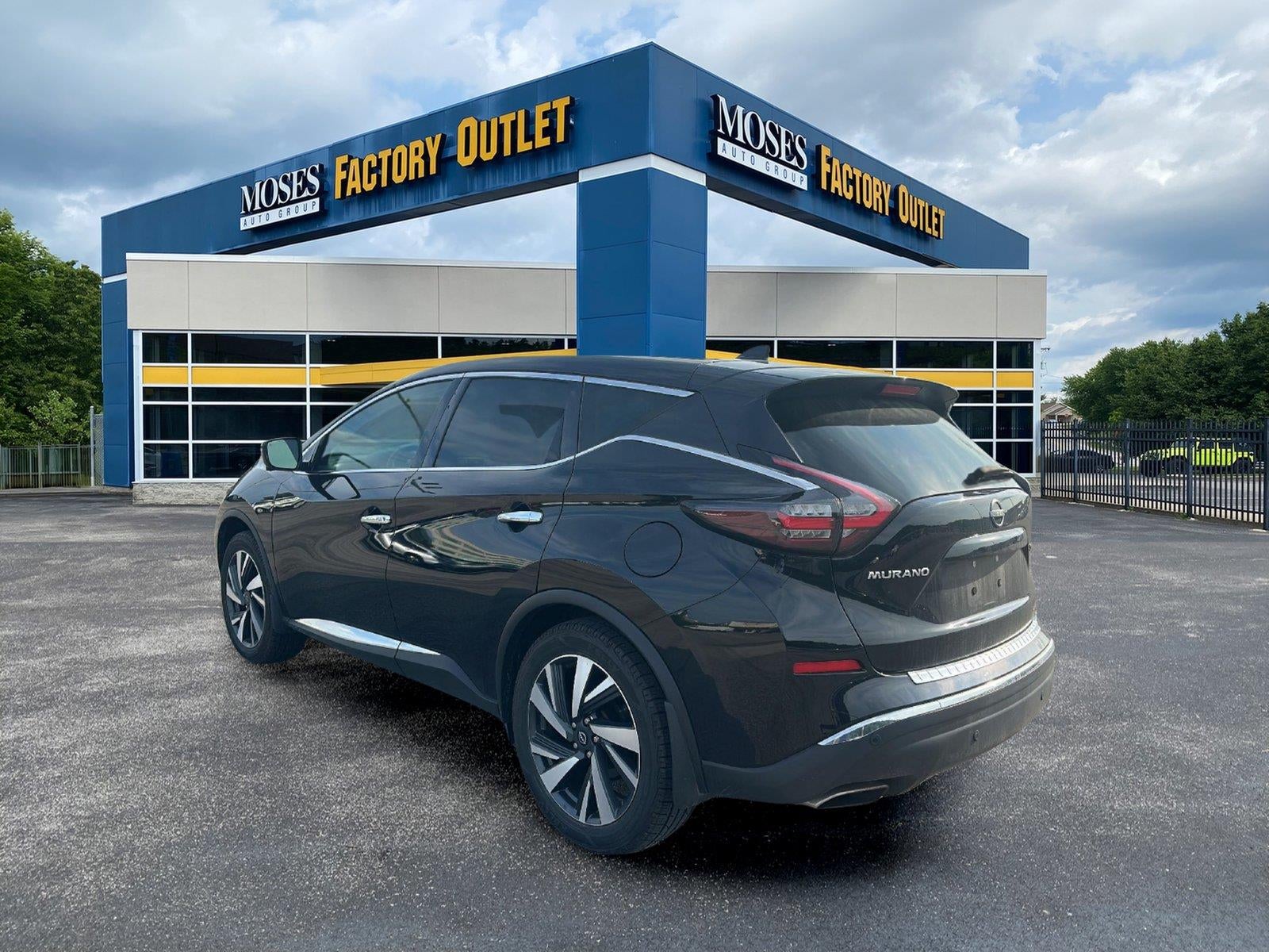 2023 Nissan Murano SL