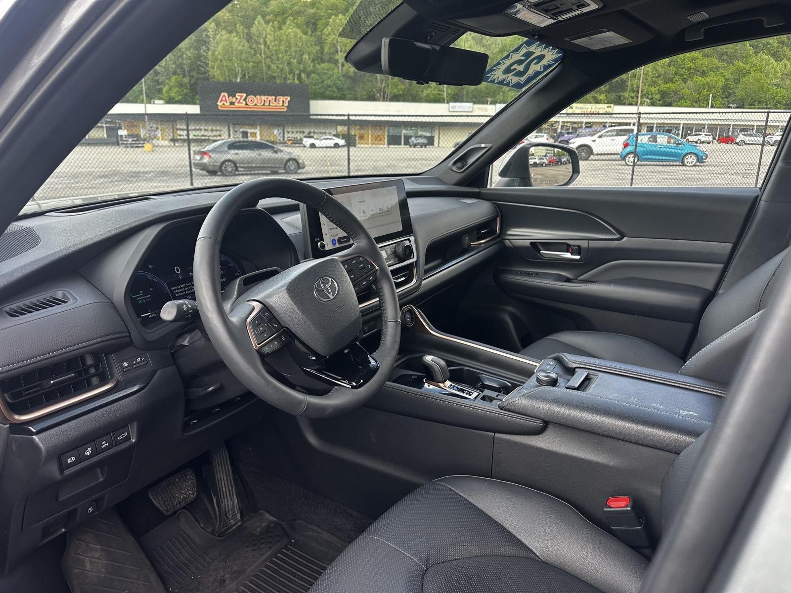 2025 Toyota Grand Highlander Hybrid MAX Platinum