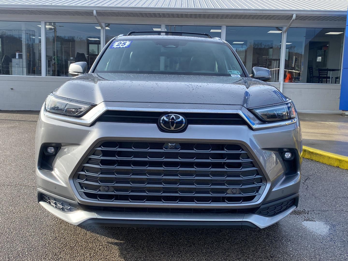 2025 Toyota Grand Highlander Hybrid MAX Platinum