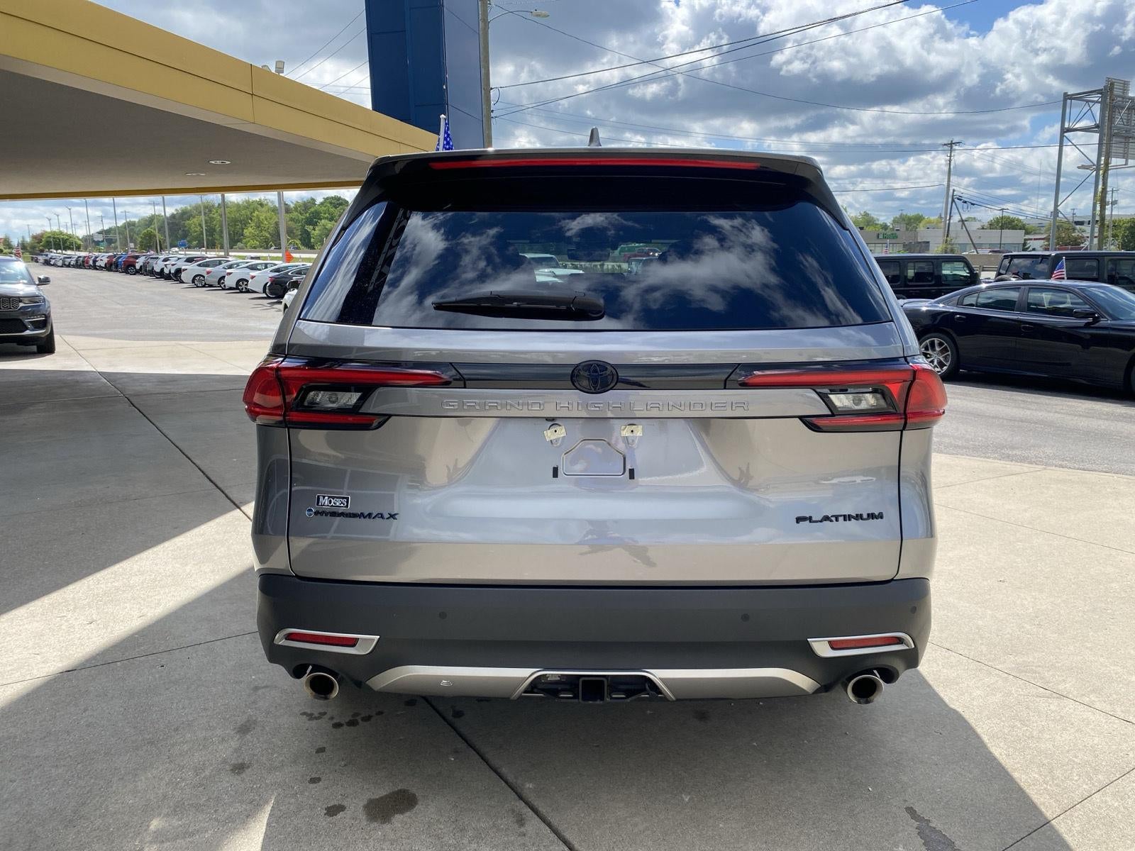 2025 Toyota Grand Highlander Hybrid MAX Platinum