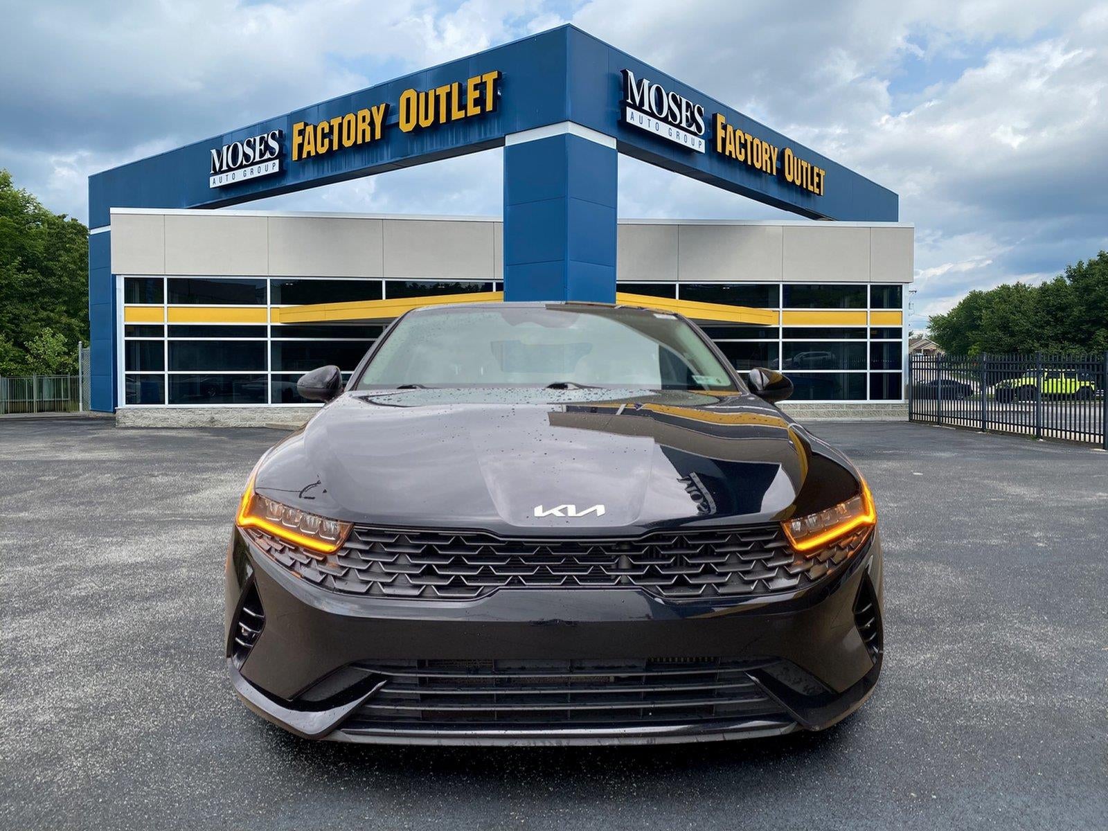 2022 Kia K5 LXS