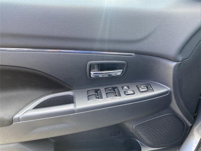 2025 Mitsubishi Outlander Sport ES