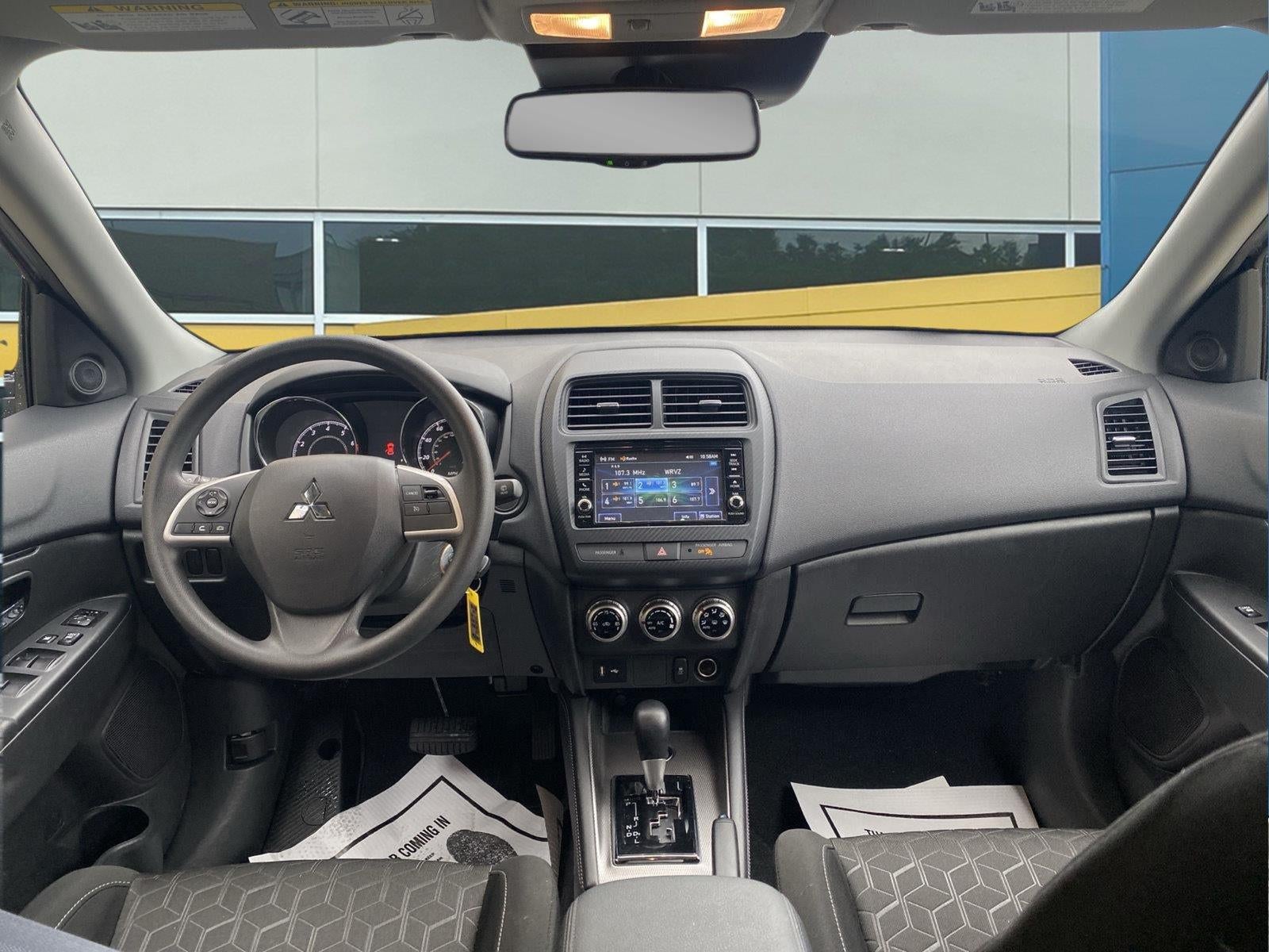 2025 Mitsubishi Outlander Sport ES