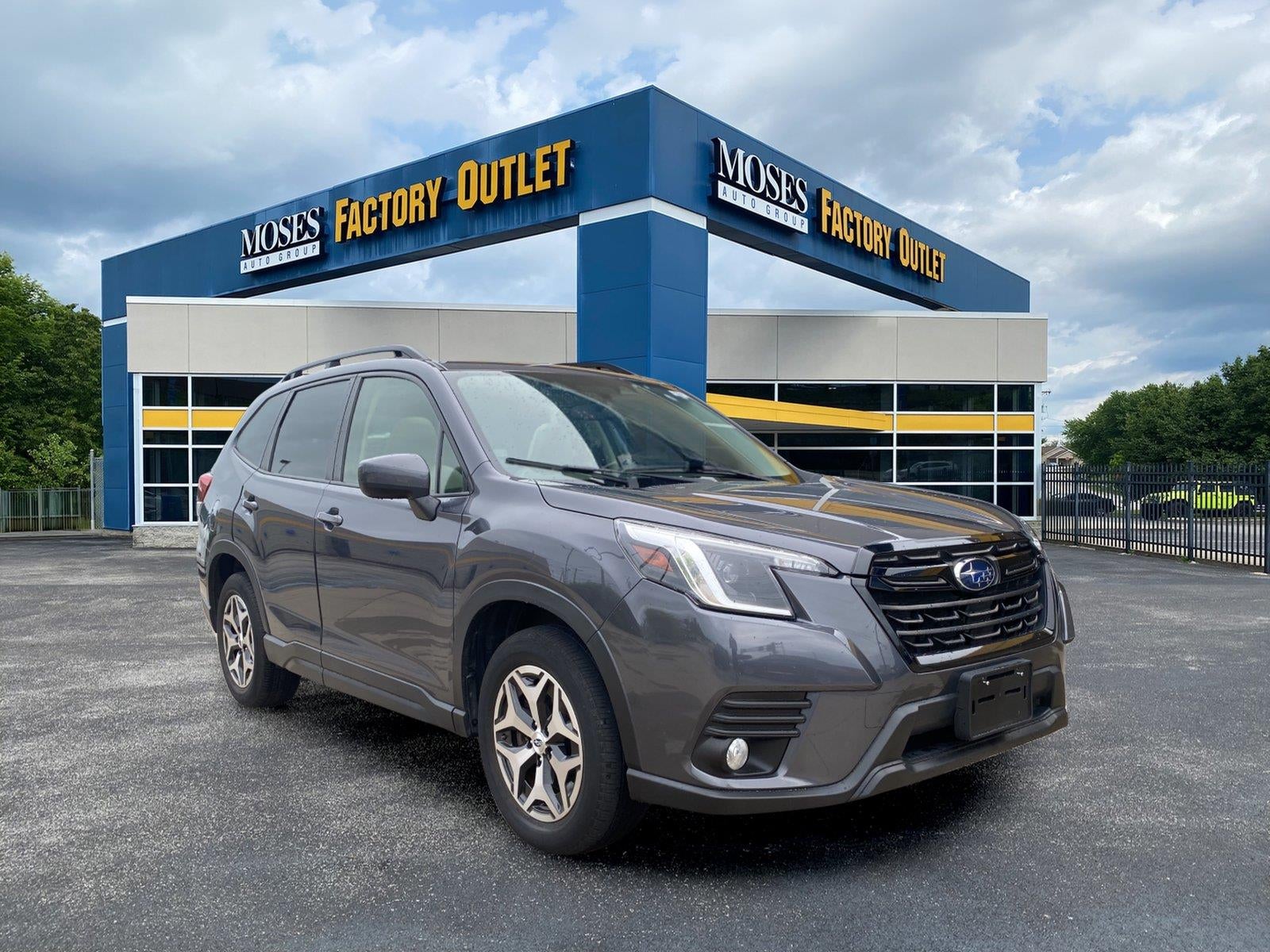 2023 Subaru Forester Premium