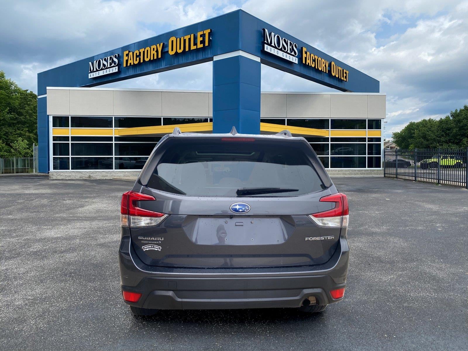 2023 Subaru Forester Premium
