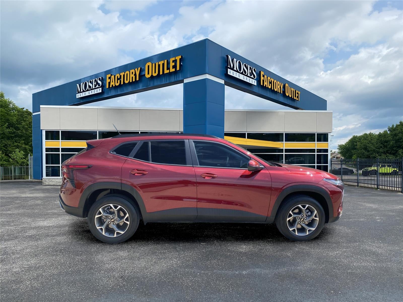 2025 Chevrolet Trax LT