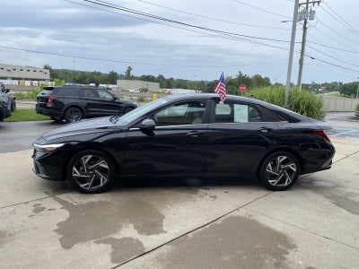 2024 Hyundai Elantra Limited