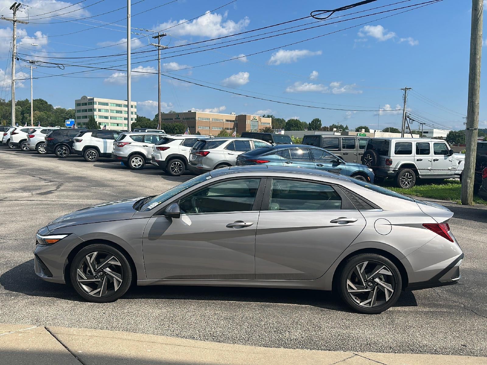 2025 Hyundai Elantra SEL Convenience