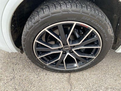 2022 Audi SQ5 Premium Plus