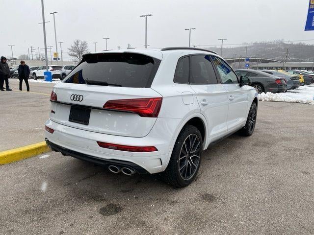 2022 Audi SQ5 Premium Plus