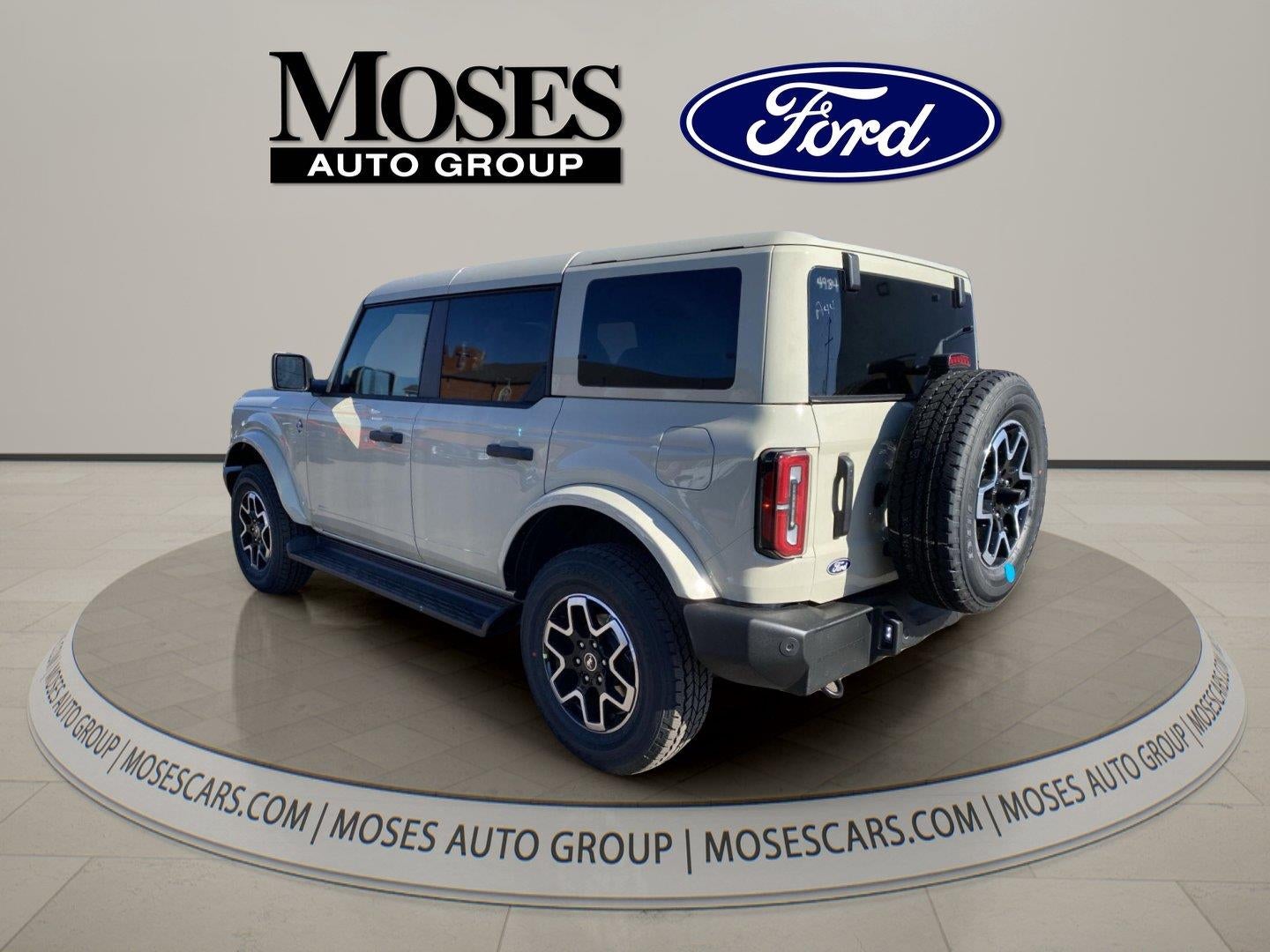 2026 Ford Bronco Outer Banks