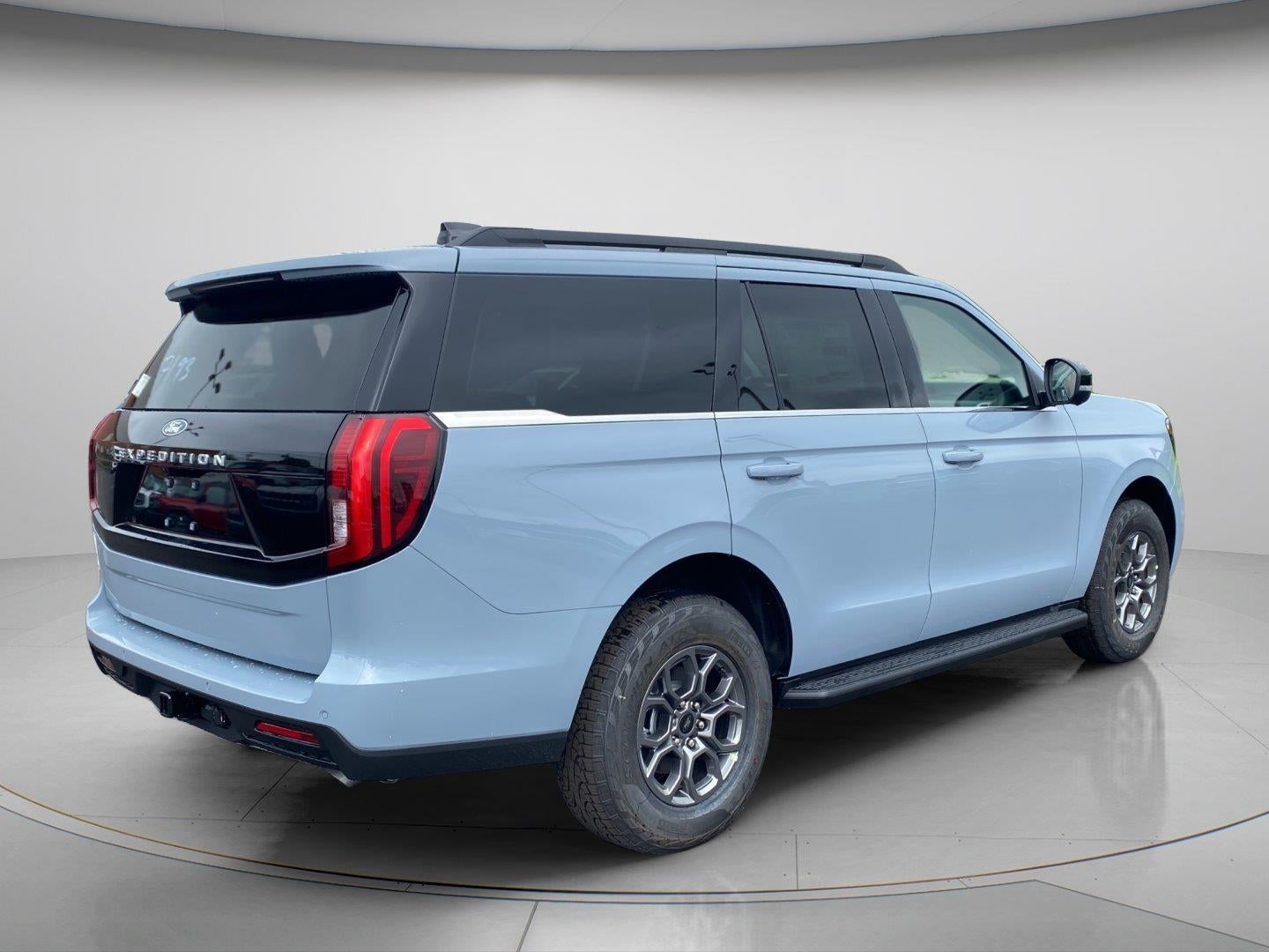 2027 Ford Expedition Active